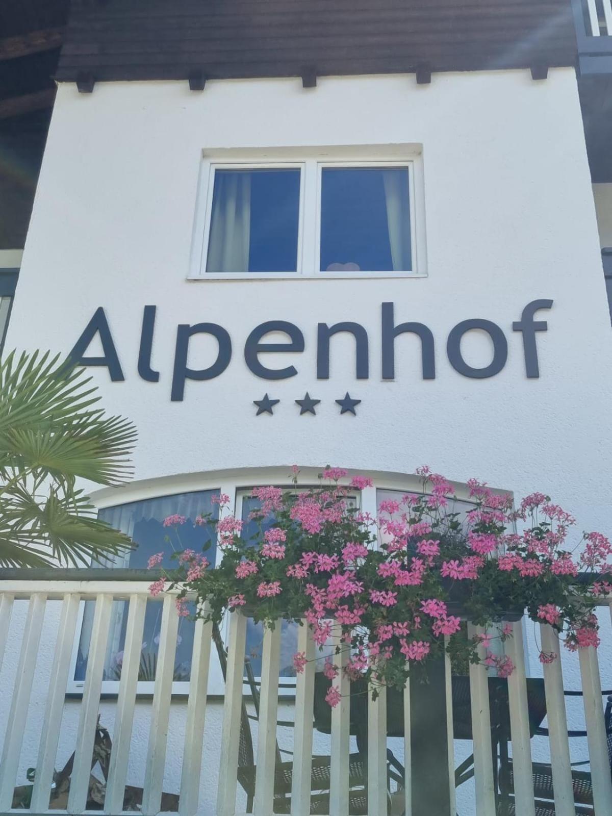 סנט מרטין אם טננגבריגה Boutique Hotel Alpenhof מראה חיצוני תמונה